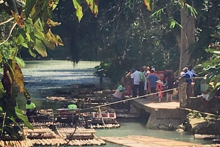 Half-Day Private Martha Brae Rafting Tour from Montego Bay - Image 3