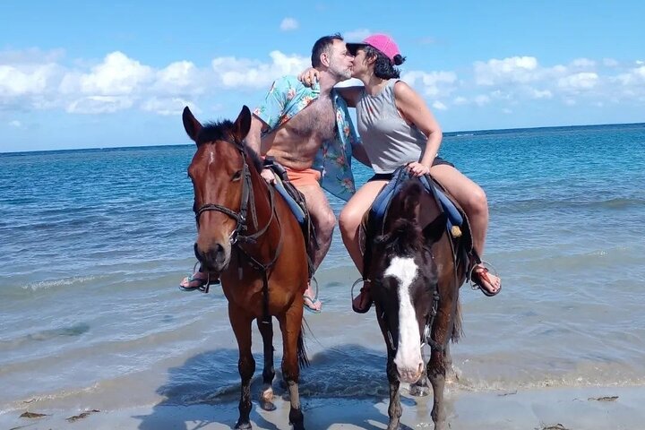 Horseback Riding and Bamboo Rafting Tour in Jamaica - Image 1