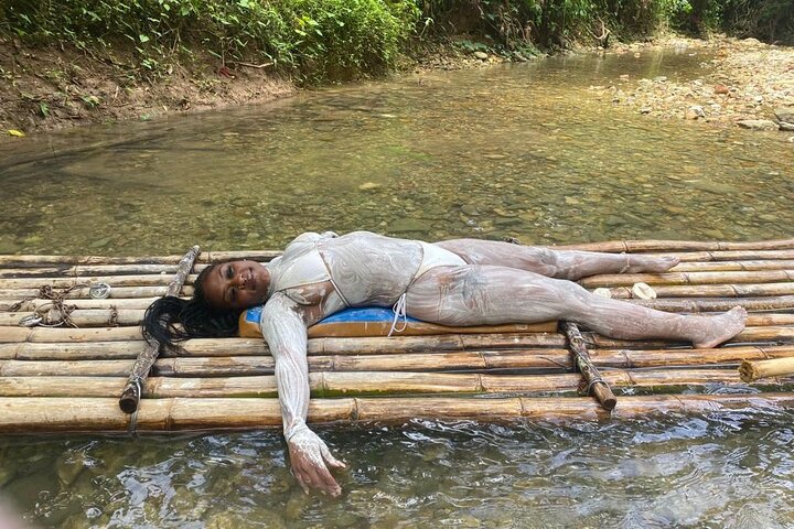 Majestic Montego Bay Bamboo Rafting with Limestone Massage - Image 5