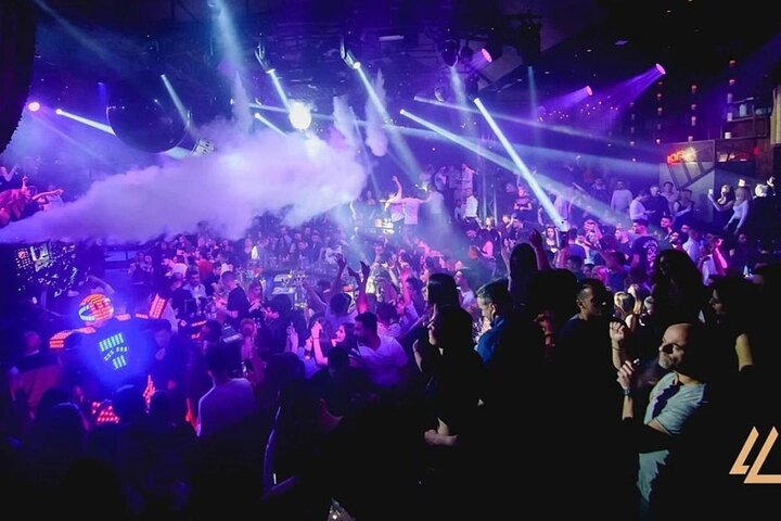 Margaritaville Night-Life & Clubbing - Image 3