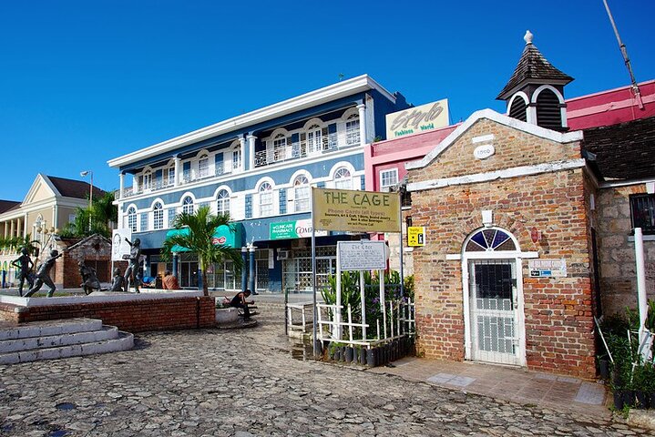 Montego Bay highlight and Shopping from Montego Bay Hotel & Villas - Image 2