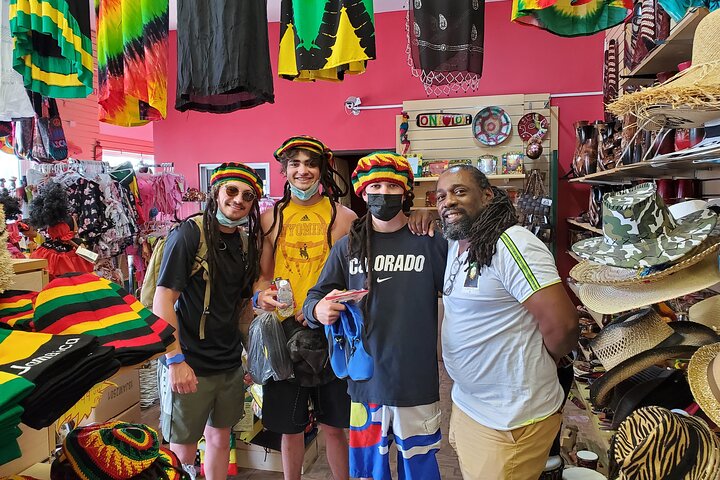 Montego Bay Highlight and Souvenir Shopping - Image 1