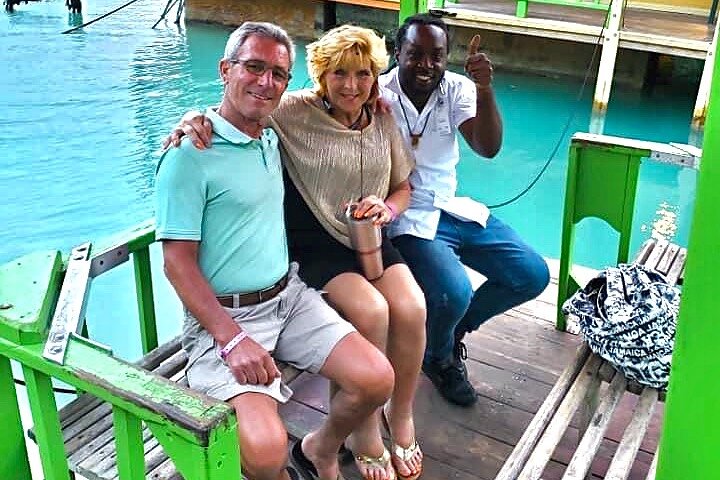 Montego Bay Highlight with Souvenir Shopping and Restaurant Stop - Image 3