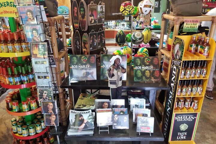 Montego Bay Shopping  - Image 2