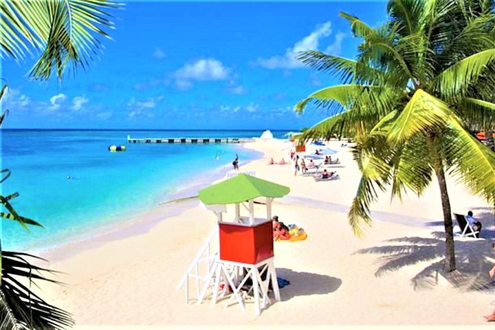 Montego Bay Shore Excursion: Doctor's Cave Beach & Montego Bay City Highlights - Image 2