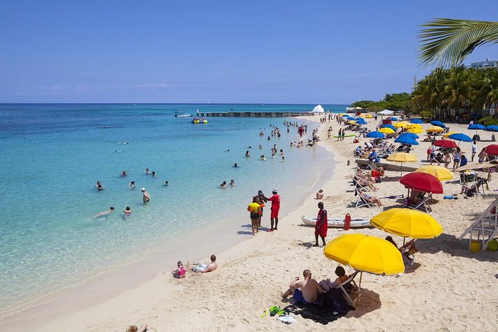 Montego Bay Shore Excursion: Doctor's Cave Beach & Montego Bay City Highlights - Image 4