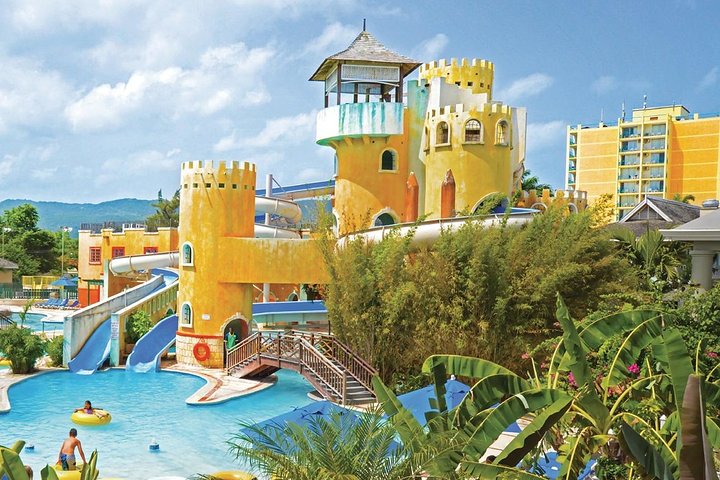 Montego Bay Shore Excursion: Sunscape Splash All-Inclusive Day Pass - Image 1