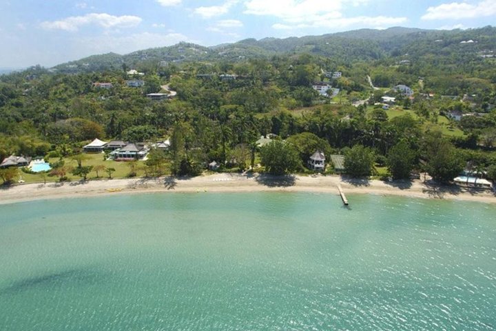 Montego Bay Sightseeing and Shopping Tour - Image 1