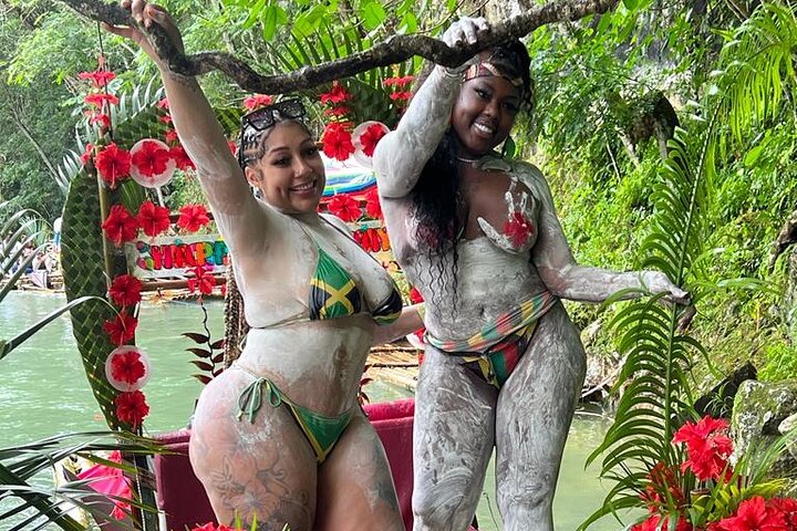 Montego Bay's Guided Bamboo Rafting Tour & Hip-strip Shopping - Image 4