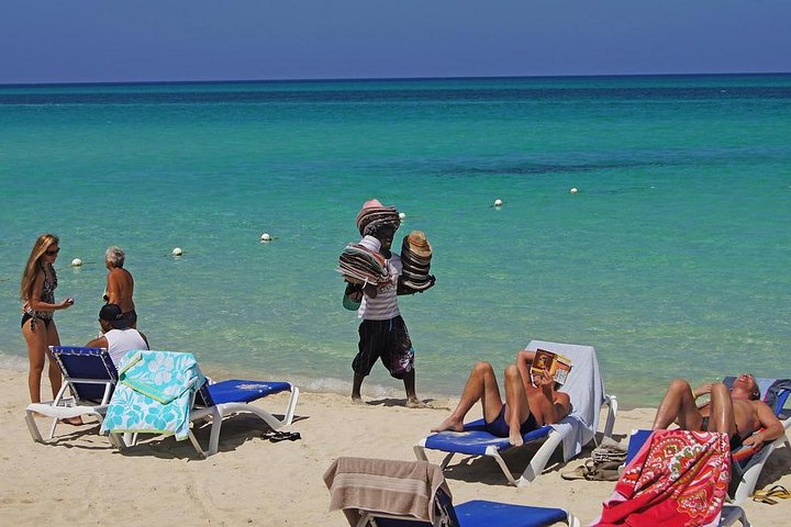 Negril 7 Mile Beach & Rick's Café Combo Tour from Montego Bay - Image 1