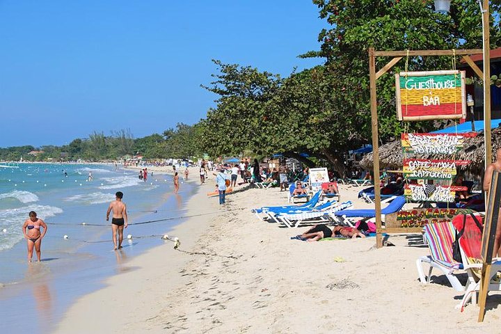 Negril 7 Mile Beach & Rick's Café Combo Tour from Montego Bay - Image 4