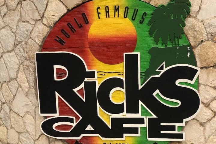 Negril 7Mile Beach and Ricks Café Day Tour & souvenir Shopping  - Image 3
