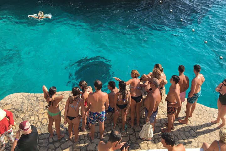 Negril Seven Miles Beach, Snorkeling, Boat Ride, Ricks Cafe Combo - Image 2