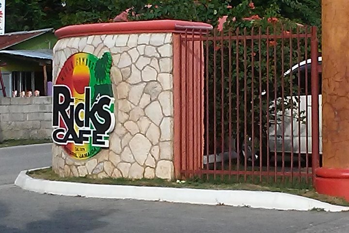Negril seven Miles Beaches & Shopping Only | Spend more time on the Beach: - Image 2
