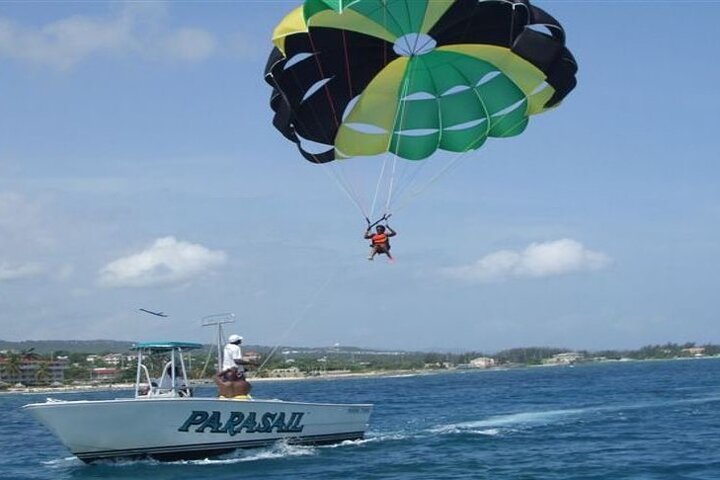 Parasailing and Jet-ski Adrenaline Rush Combo in Montego Bay - Image 2