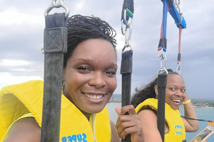 Parasailing and Snorkeling Tour in Montego Bay  - Image 1