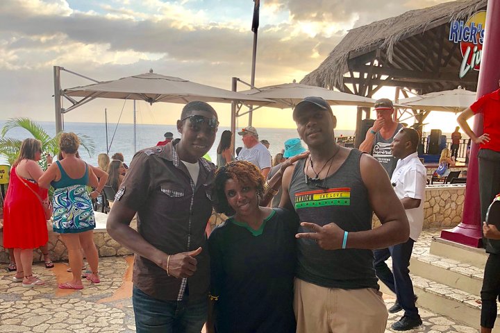 Private & Customize Tour from Montego Bay to Negril Beach & Ricks Cafe Sunset  - Image 5