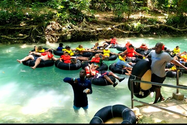 Private Day Tour To Dunn River Falls and Tubing - Image 2