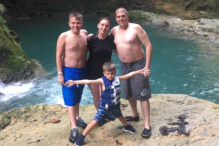 Private Day Trip to Dunn's River Falls from Montego Bay - Image 4