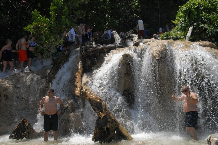 Private Dunn's River Falls Tour in Ocho Rios - Image 2