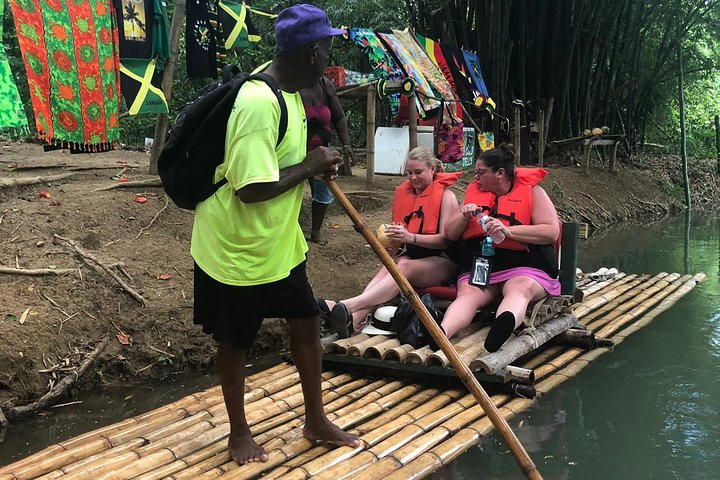 Private Martha Brae River Bamboo Rafting Tour Inclusive with Bus Transportation  - Image 2