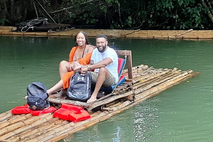 Private Martha Brae River Rafting Tour with Transportation - Image 3