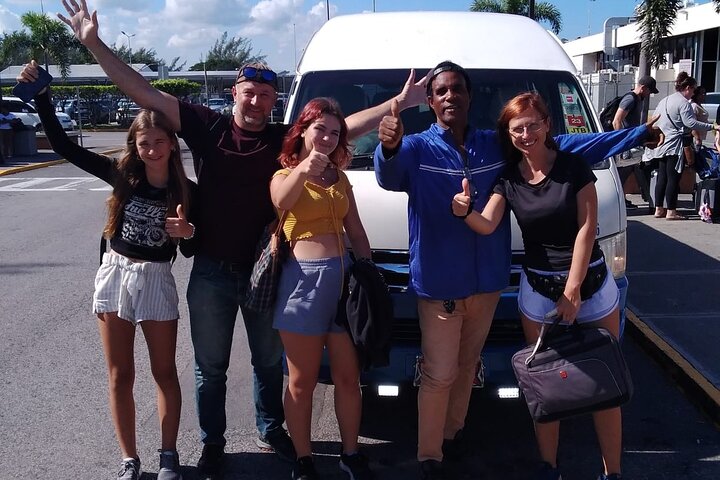 Private Montego Bay Highlight Tour with Local Guide - Image 1