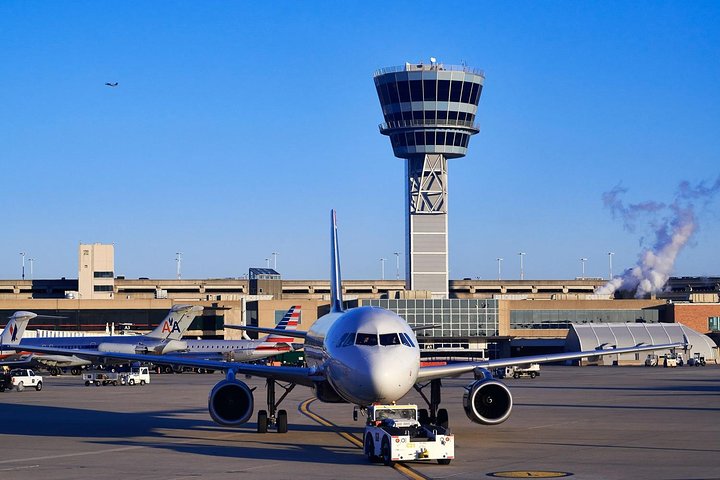 Private Montego Bay Transfer: Round-Trip Service between Airport and Hotel - Image 1