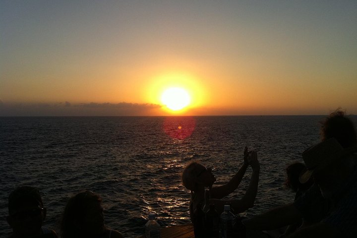 Private Negril Beach & Rick's Cafe Sunset Tour - Image 4