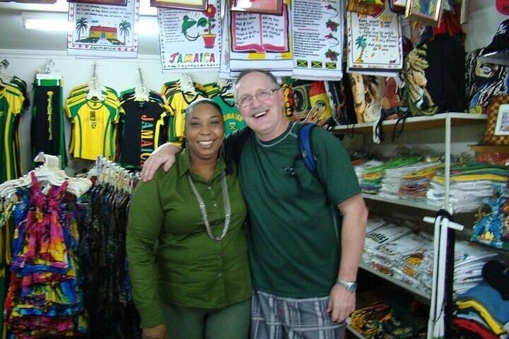 Private Shopping Tour in Montego Bay with Hotel Pickup - Image 1