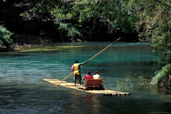 Private Shuttle Transport to Martha Brae River Rafting from Montego Bay - Image 5