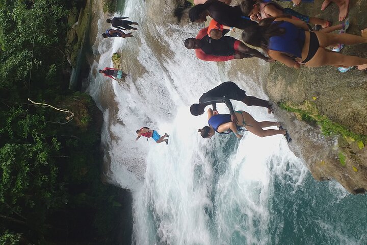 Private Tour from Falmouth to Ocho Rios Blue Hole - Image 2