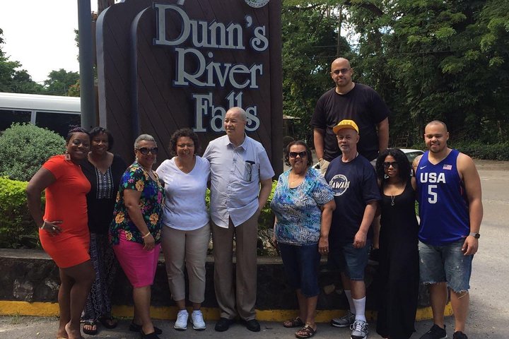 Private Tour from Montego Bay to Dunn's River Falls and Blue Hole/Secret Falls - Image 1