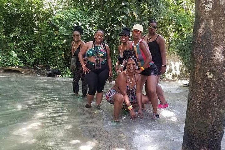 Private Tour Montego Bay To Blue Hole and Dunns River falls  - Image 3