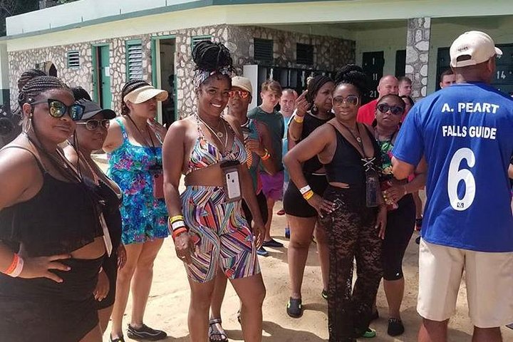 Private Tour Montego Bay To Blue Hole and Dunns River falls  - Image 5