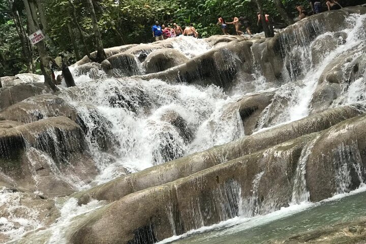 Private Tour of Dunns River Falls from Montego Bay Resorts - Image 1
