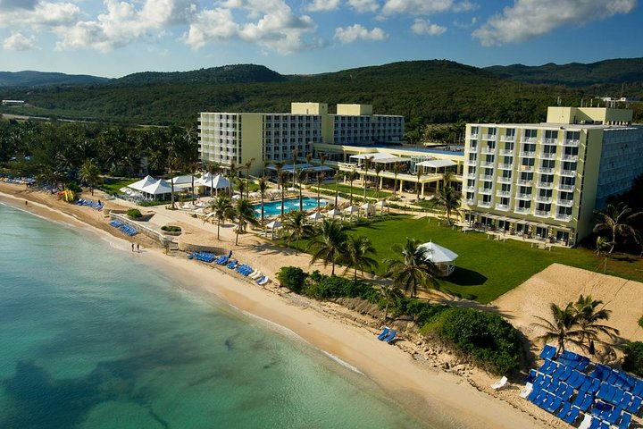 Private Transfer from Montego Bay Airport to Hilton Rose Hall - Image 1