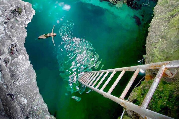 Private Trip to Blue Hole Mineral Springs, Negril & Ricks Café  - Image 2