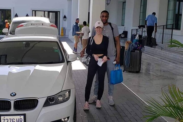 Privite Airport Transfer From MBJ Airport To Ocho Rios Hotels - Image 3