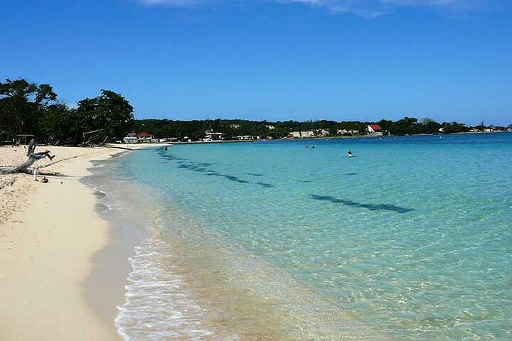 Seven Mile Beach, Blue Hole Mineral Spring, Beach Tubing - Image 5