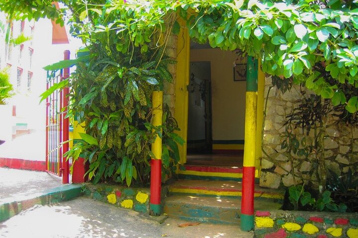 Small Group Bob Marley Nine Miles Day Trip from Montego Bay - Image 3
