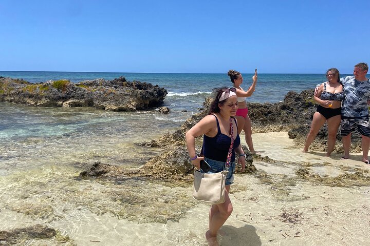 Snorkeling, Ricks Cafe & More on Private Full-Day Tour to Negril - Image 3