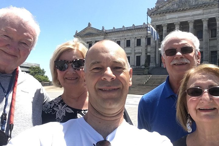 City Tour, the best option for small groups - Image 3