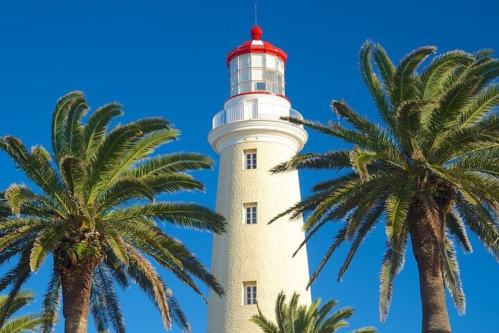 Private tour from Montevideo to Punta del Este with TANGO TOUR - Image 4