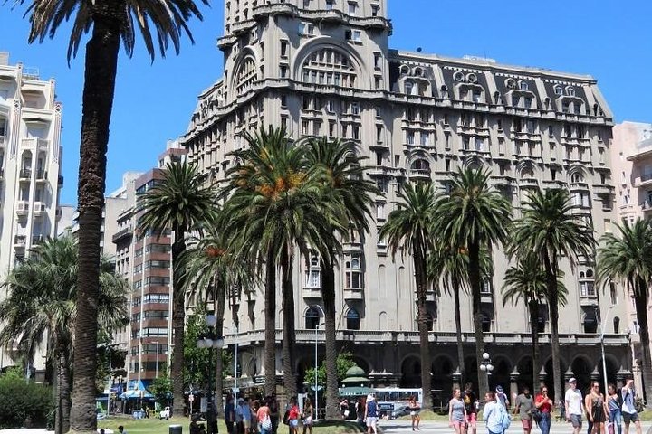 Private Walking Tour in Montevideo - Image 2