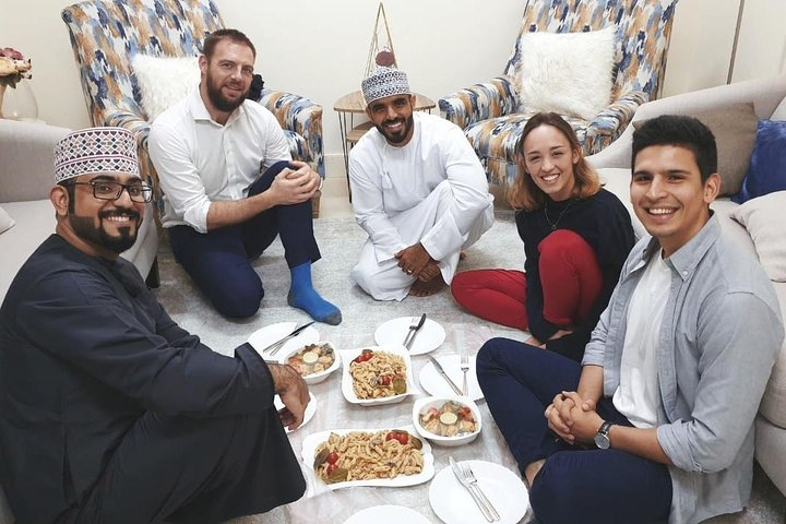 Authentic Omani Home Dining - Image 5