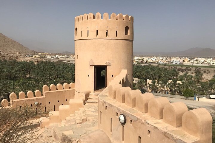 Camping Tour 13 Days Package (Oman North & South) - Image 2