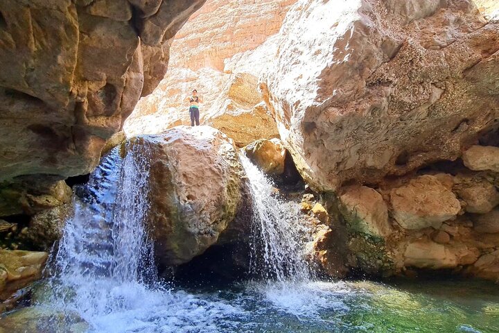 Full-Day Bimmah Sinkhole and Wadi Al Arbeieen Tour - Image 3