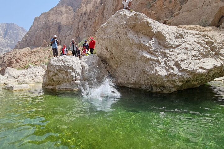 Full-Day Bimmah Sinkhole and Wadi Al Arbeieen Tour - Image 4