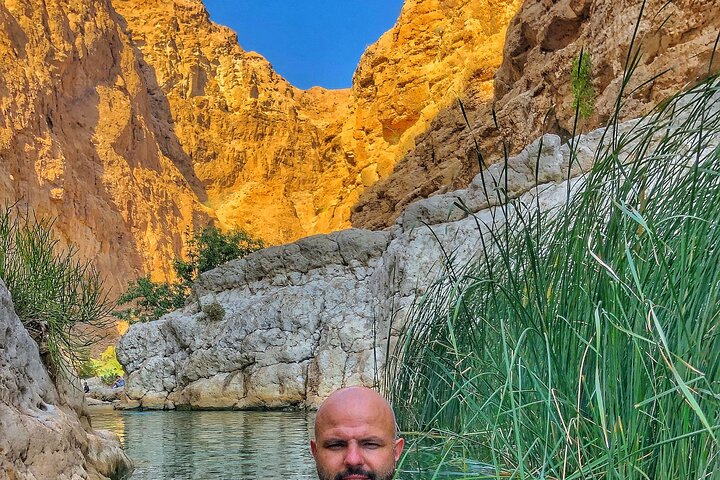 Full-Day Private Guided Wadi Shab and Bimmah Sink Hole Tour - Image 2